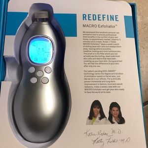 RODAN AND FIELDS Macro Exfoliator
